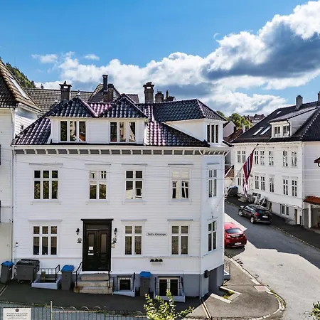Apartment Koselig Og Lun Leilighet *