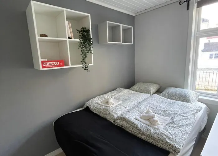 Koselig Og Lun Leilighet アパート ベルゲン